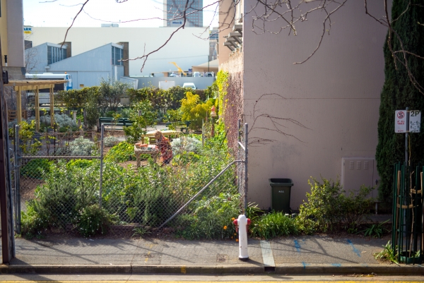 North Street provides a peaceful atmosphere among the Small Street's converted warehouses and secret gardens