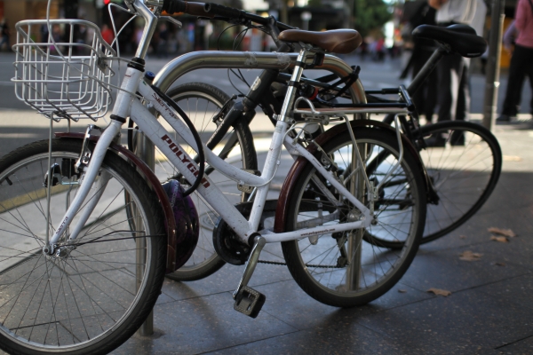 Squares should provide safe, convenient and comfortable amenities such as bike parking facilities